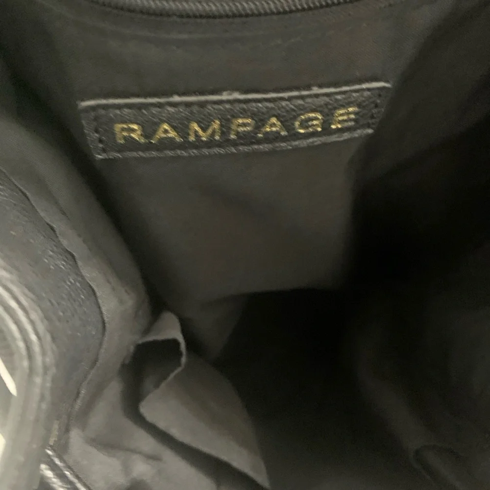 Backpack - Picture 6 of 6